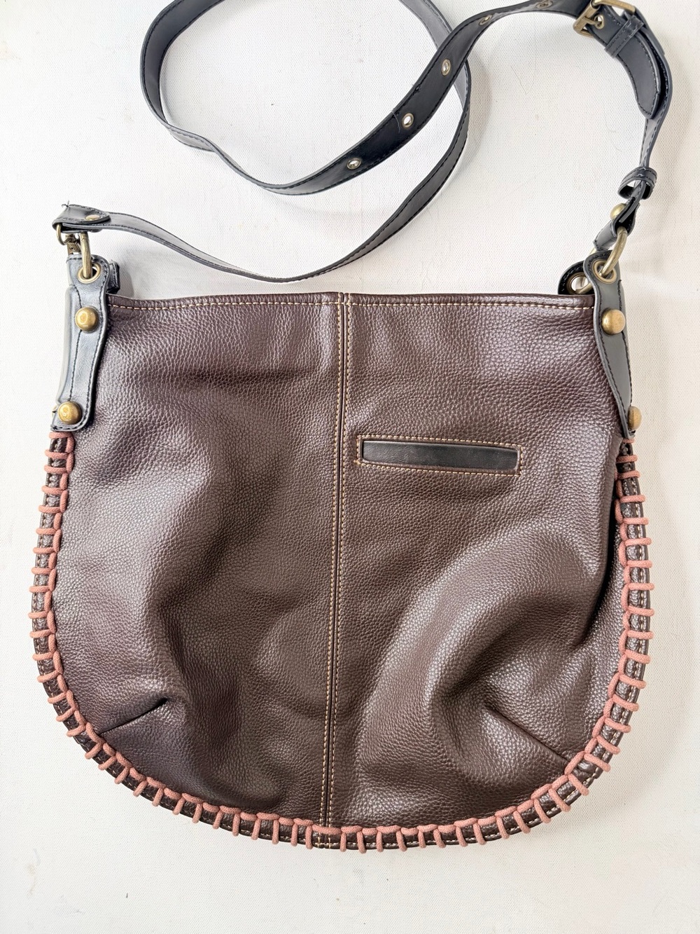 Chala boho brown leather shoulder bag - Picture 6 of 7